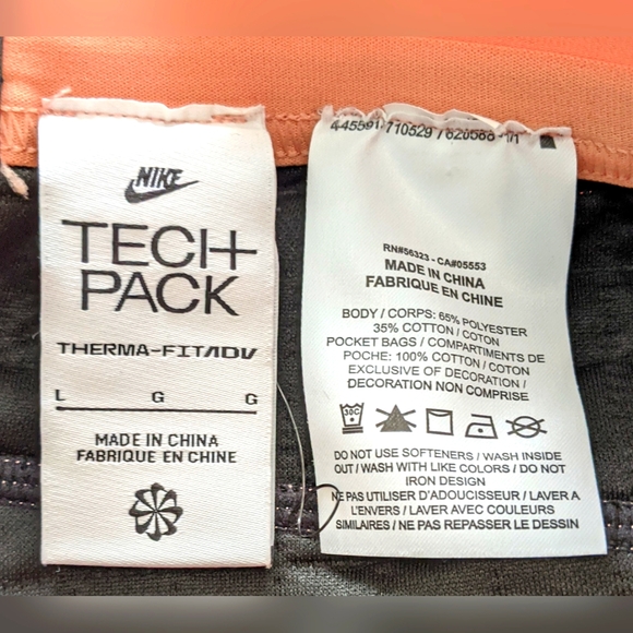 Nike Sportswear Men's Therma-Fit ADV Tech Pack Fleece Pants - Picture 8 of 14